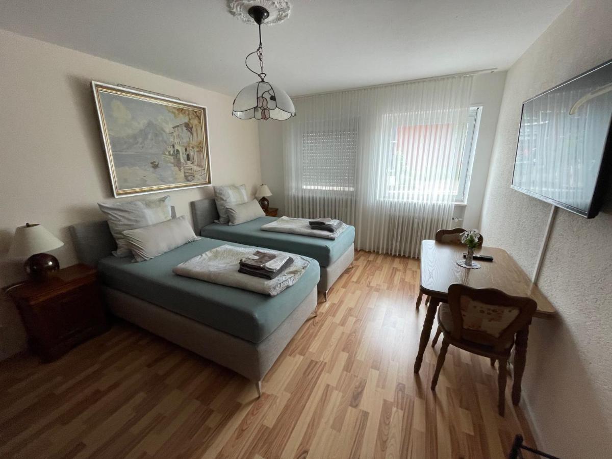 Ferienwohnung - Am Stadtgarten Зарлуї Екстер'єр фото
