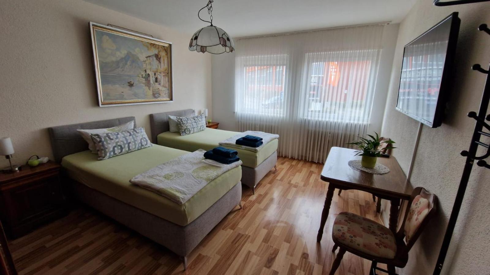 Ferienwohnung - Am Stadtgarten Зарлуї Екстер'єр фото